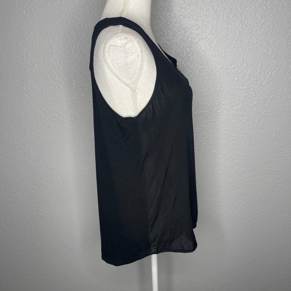 Pleione Black tank top with zipper detail‎ - Picture 3 of 8